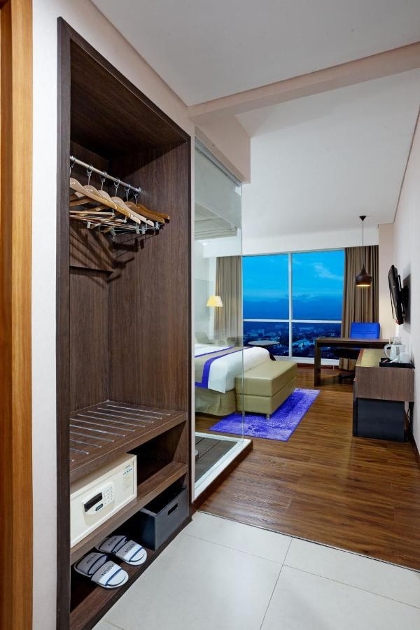 Aston Jember Hotel & Conference Center Екстер'єр фото