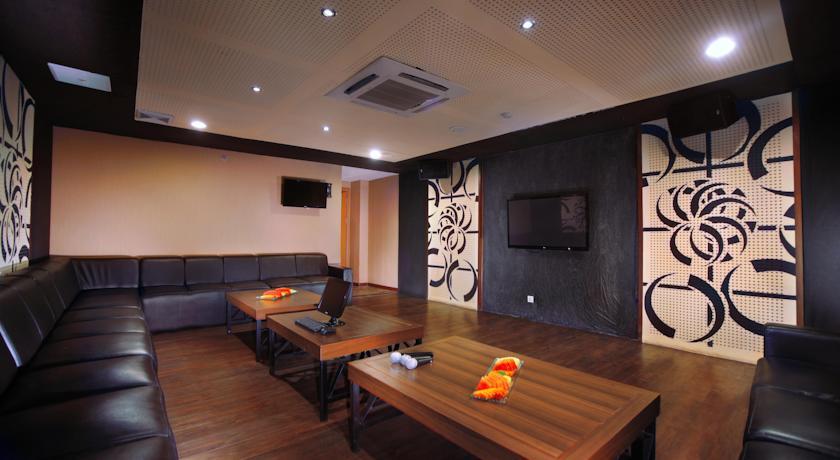 Aston Jember Hotel & Conference Center Екстер'єр фото