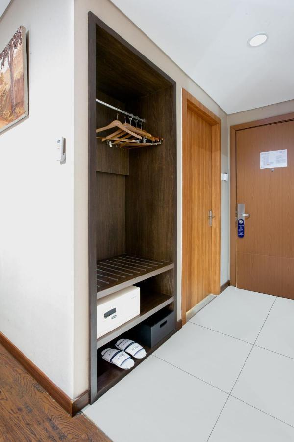 Aston Jember Hotel & Conference Center Екстер'єр фото